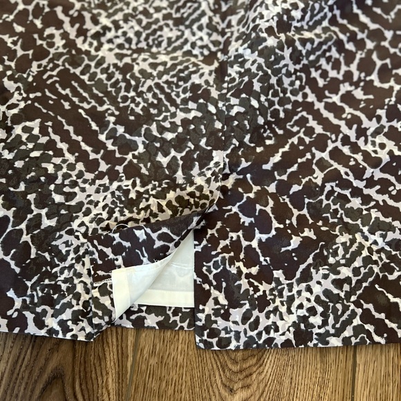 Leopard Print Skirt - Picture 3 of 5